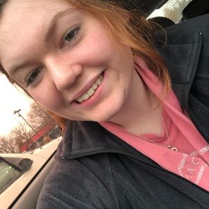 Meet your Posher, Hannah